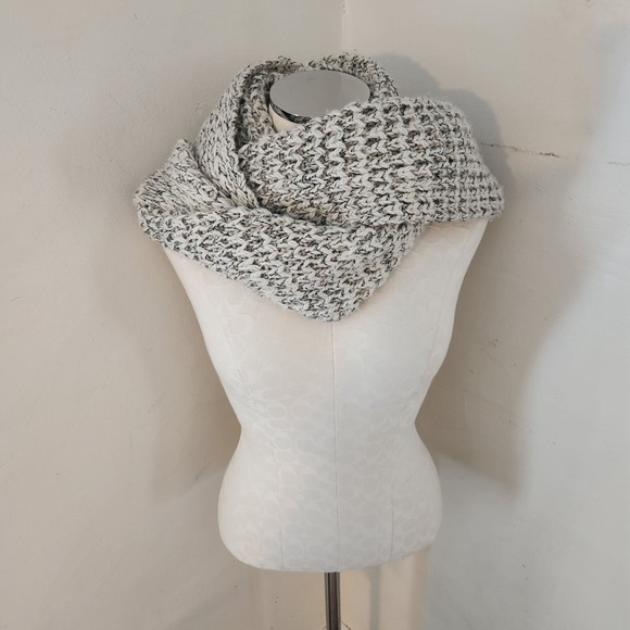 Unbranded Accessories - Unbranded Waffle Knit Gray Scarf